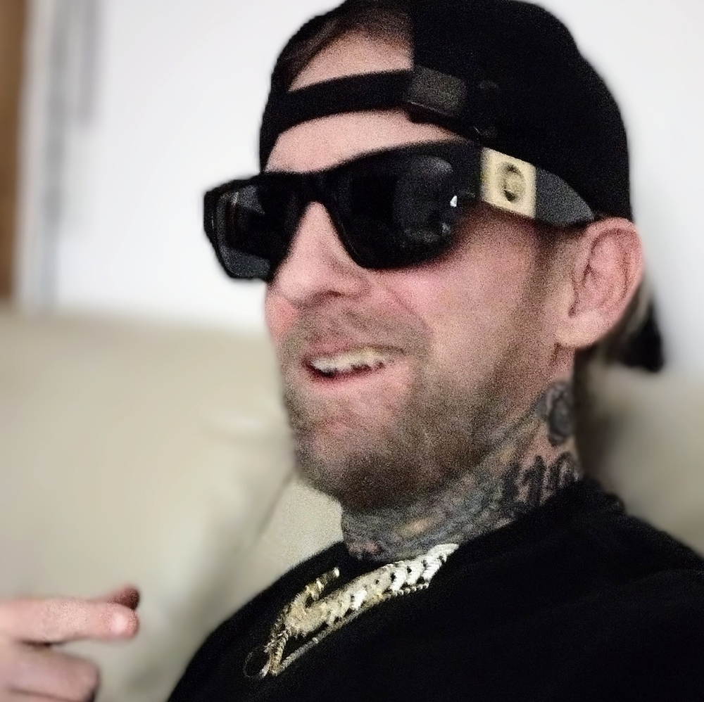 Meet your Posher, Jeffrey